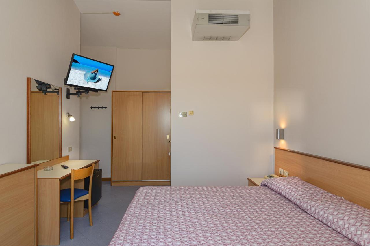 Hotel Sogno Viareggio Kültér fotó