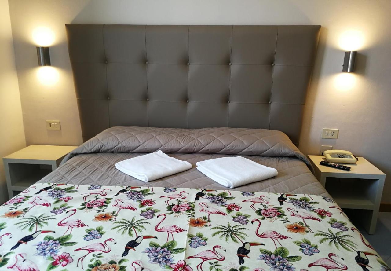 Hotel Sogno Viareggio Kültér fotó