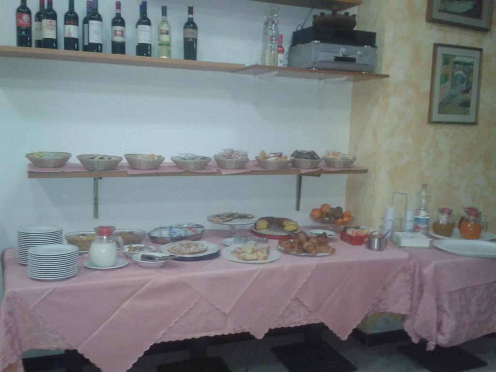 Hotel Sogno Viareggio Kültér fotó