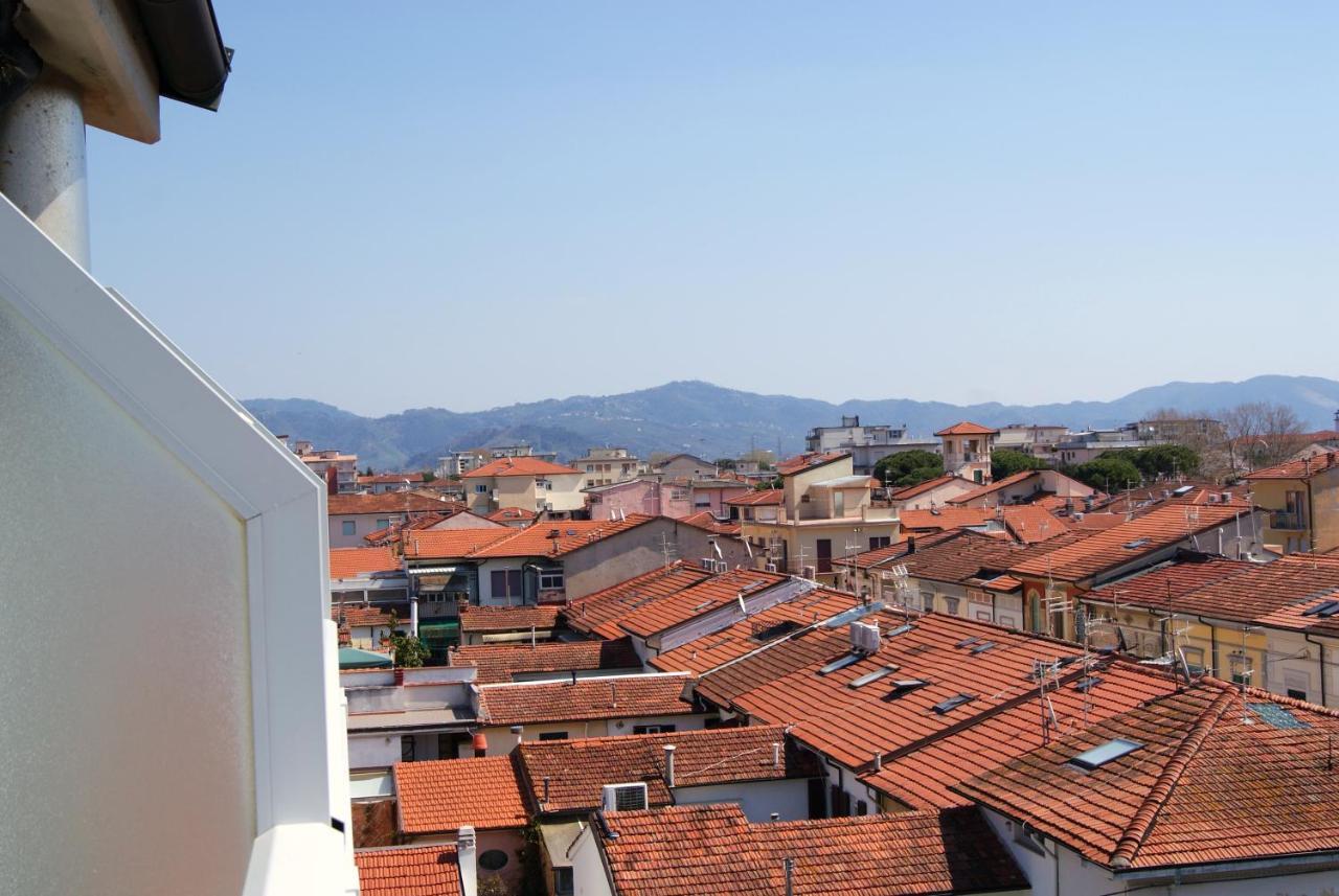 Hotel Sogno Viareggio Kültér fotó